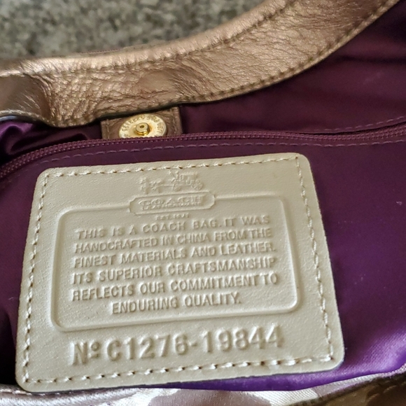 Euc Coach Hobo - Picture 10 of 10